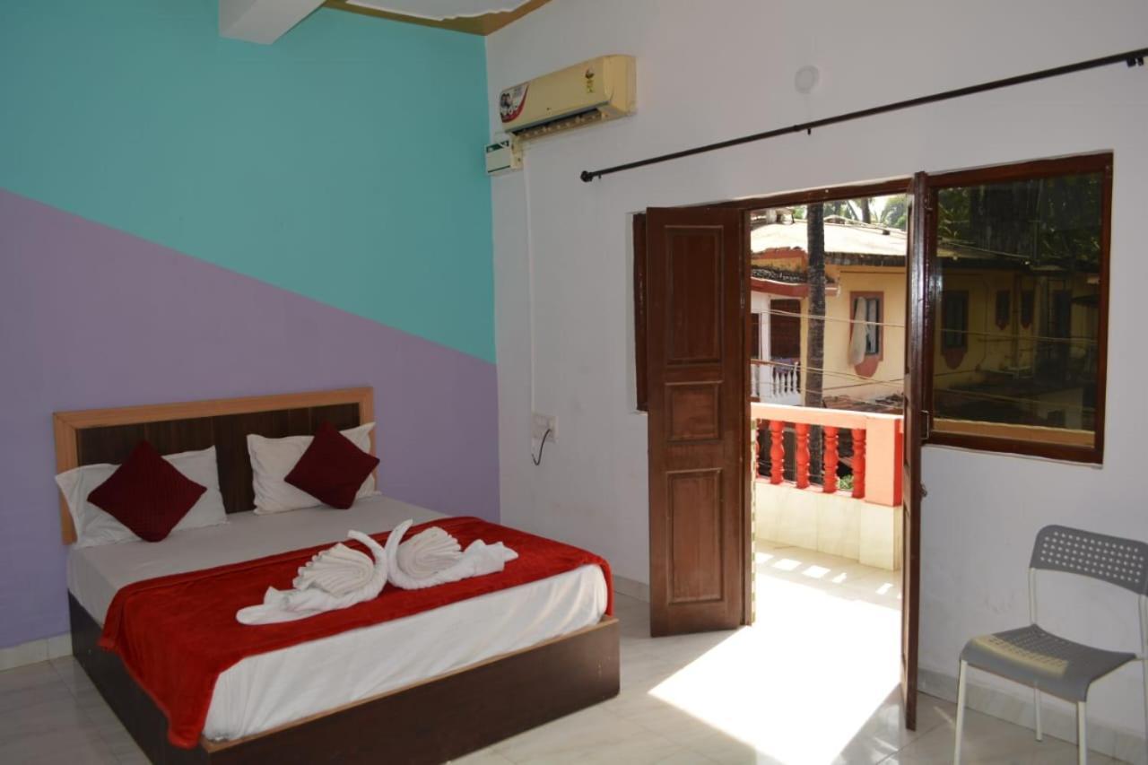 קלנגוטה Esther Guest House חדר תמונה