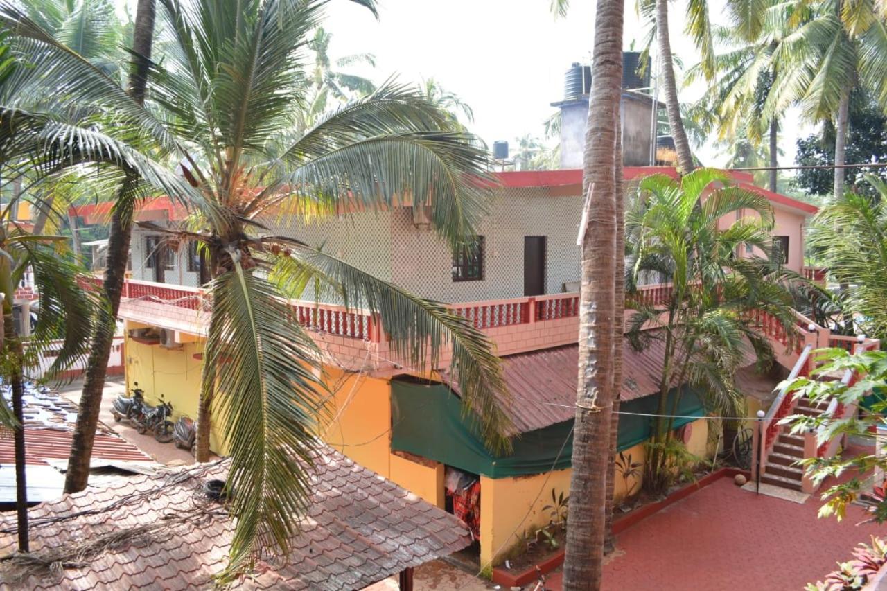 קלנגוטה Esther Guest House מראה חיצוני תמונה